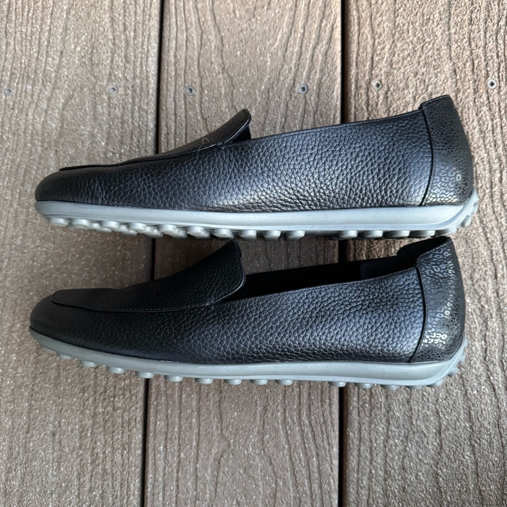 Vionic Elora Black Leather Driving Loafers Size 9.5 Slip On Shoes Flats - Picture 3 of 9